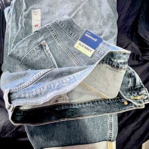 Old Navy Plus Size 24 Boyfriend jeans! Brand new with tags!